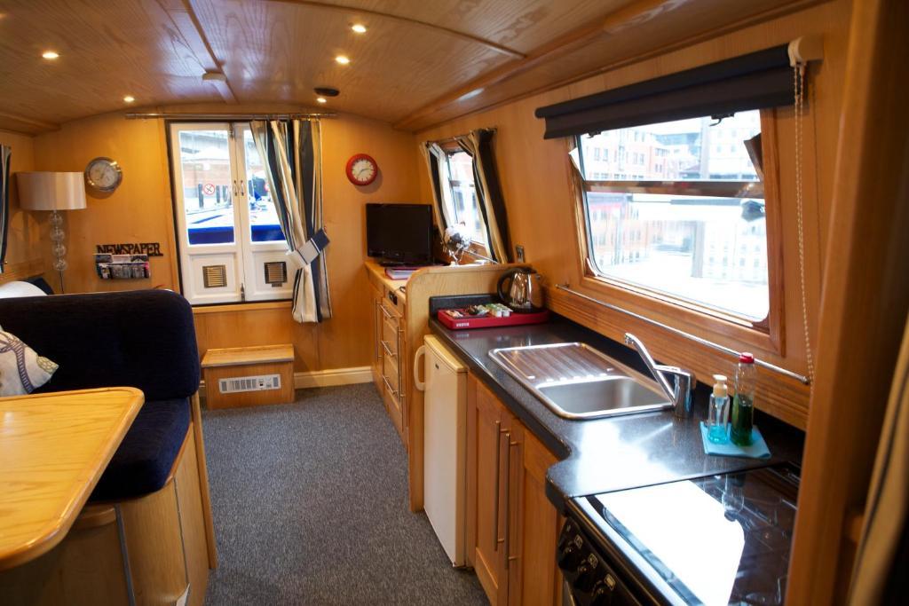 Houseboat Hotels Sheffield Ngoại thất bức ảnh