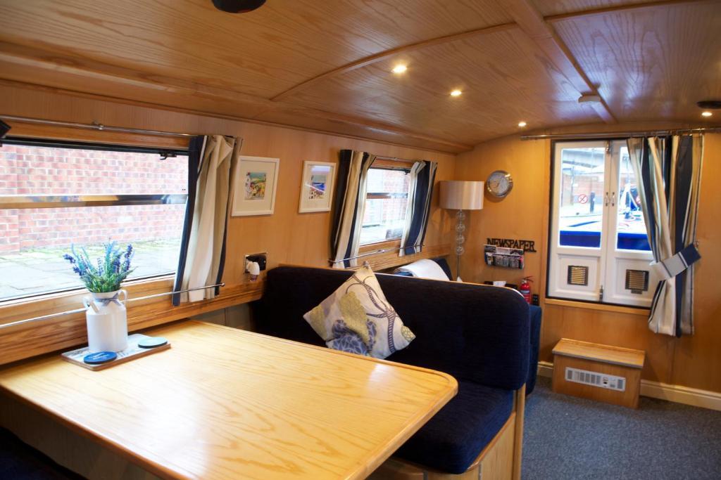 Houseboat Hotels Sheffield Ngoại thất bức ảnh